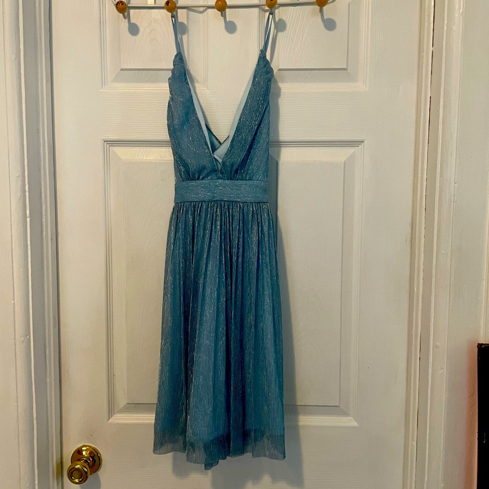 Elegant Blue Sleeveless Dress